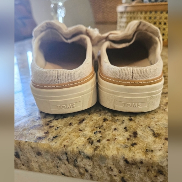 TOMS Sunrise Canvas Slip On Bow Flats Loafer Mules In Beige/ivory. Size 6 - Picture 11 of 15